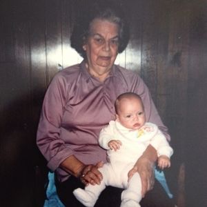 Meet your Posher, Stefanie